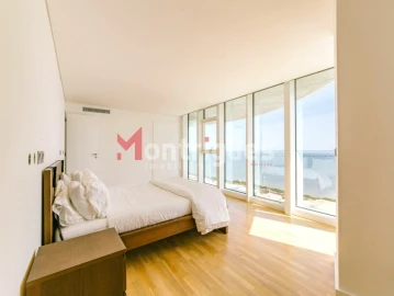 Apartamento T3 para Venda em Parque das Nações