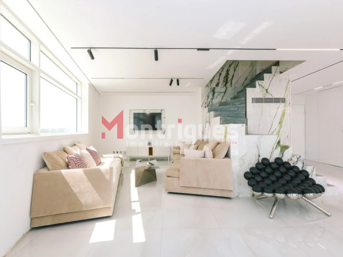 Apartamento T3 para Venda em Parque das Nações Foto 11