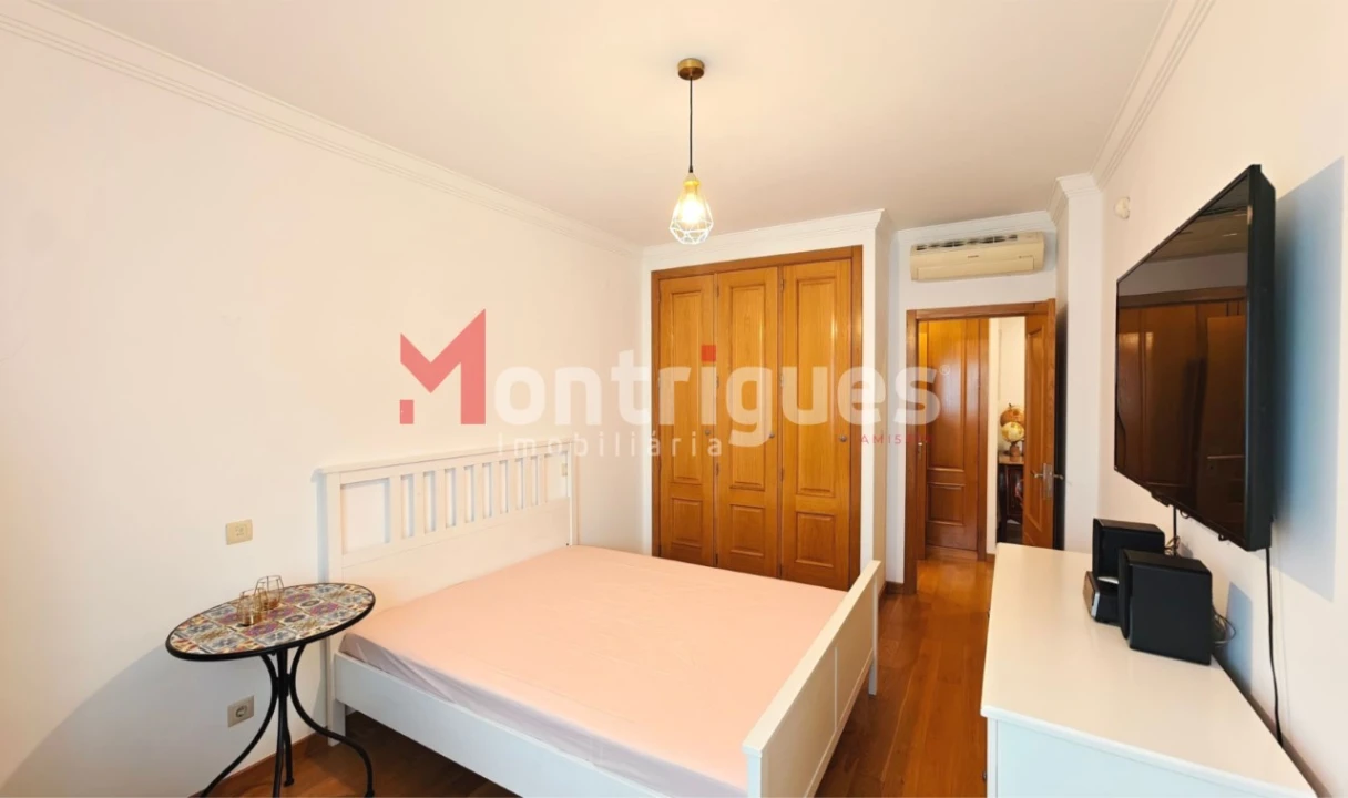 Apartamento T4 para Venda em Parque das Nações Foto 16