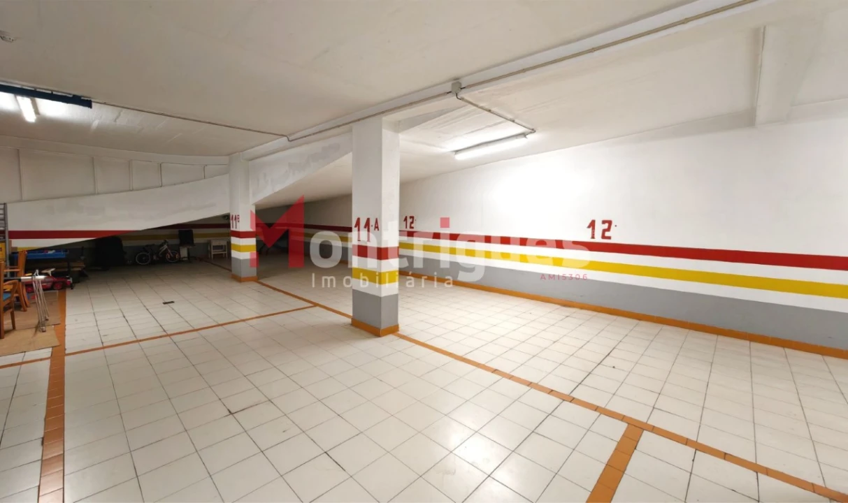 Apartamento T4 para Venda em Parque das Nações Foto 28
