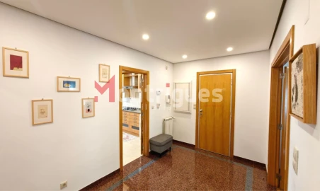 Apartamento T4 para Venda em Parque das Nações