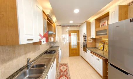 Apartamento T4 para Venda em Parque das Nações