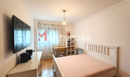 Apartamento T4 para Venda em Parque das Nações