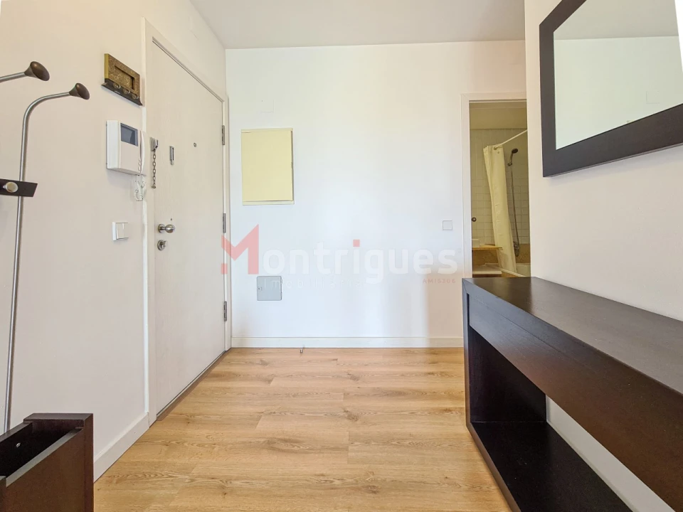 Apartamento T2 para Arrendamento em Parque das Nações Foto 2