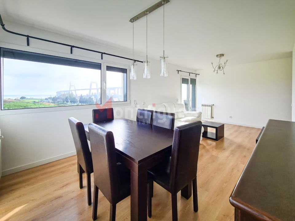 Apartamento T2 para Arrendamento em Parque das Nações Foto 9