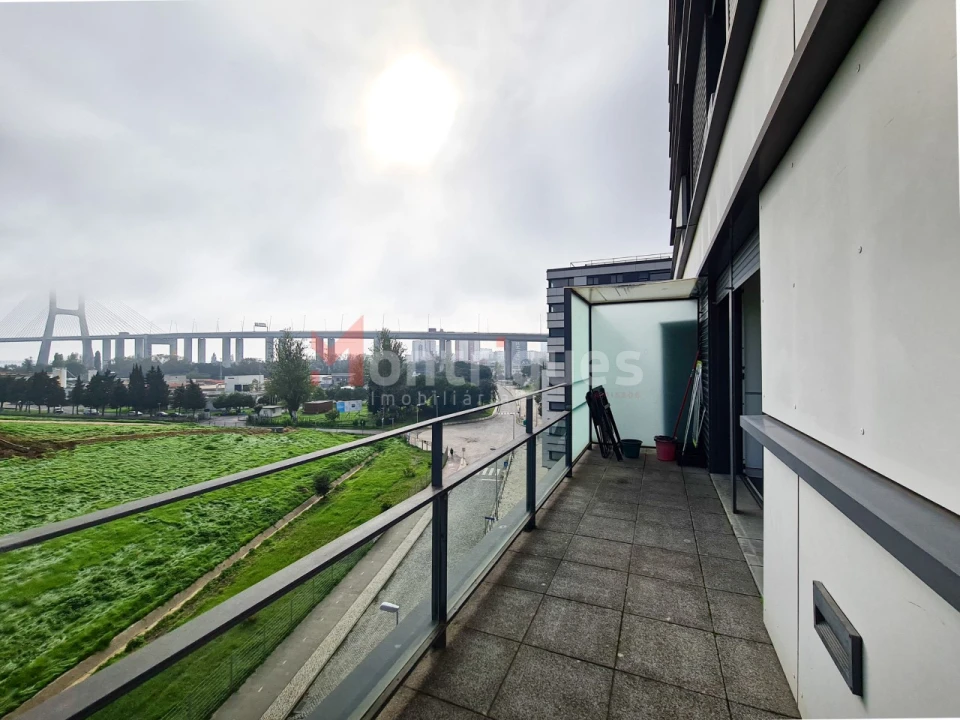 Apartamento T2 para Arrendamento em Parque das Nações Foto 21