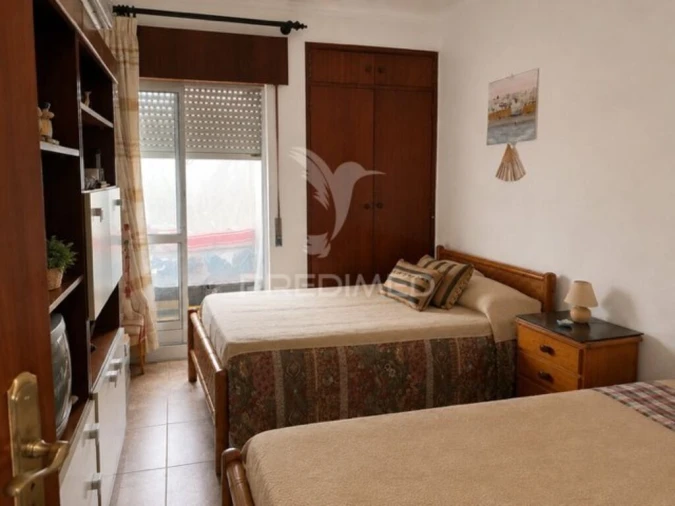 Apartamento T4 para Venda em Olhão Foto 10