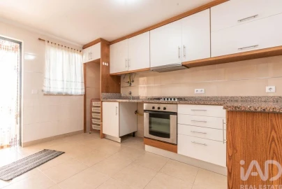 Moradia T3 para Venda em Marinha Grande