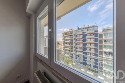 Apartamento T3 para Venda em Avenidas Novas