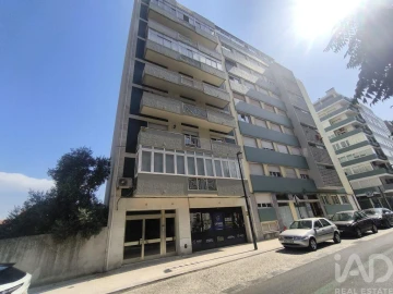 Apartamento T3 para Venda em Avenidas Novas