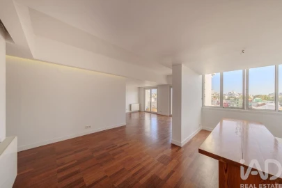 Apartamento T3 para Venda em Avenidas Novas