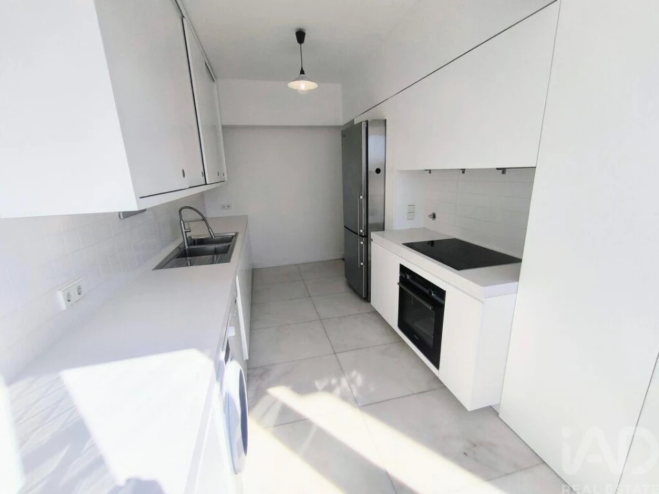 Apartamento T3 para Venda em Avenidas Novas Foto 18