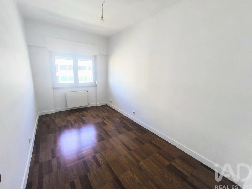 Apartamento T3 para Venda em Avenidas Novas Foto 12