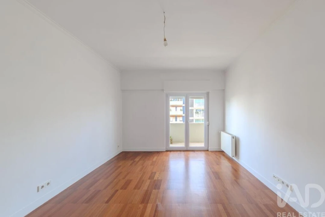 Apartamento T3 para Venda em Avenidas Novas Foto 11