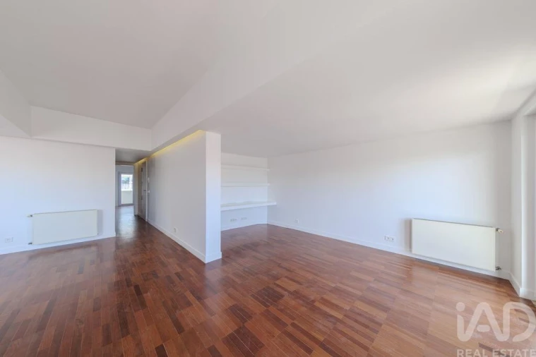 Apartamento T3 para Venda em Avenidas Novas Foto 3