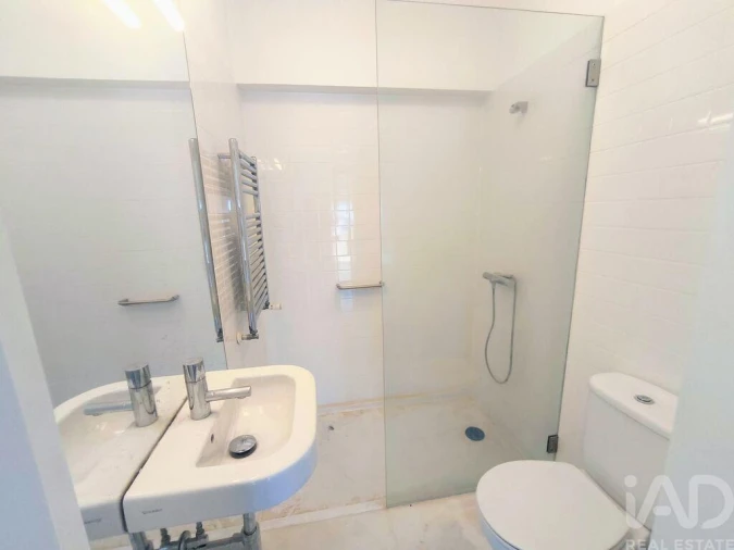Apartamento T3 para Venda em Avenidas Novas Foto 19