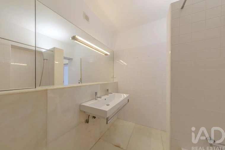 Apartamento T3 para Venda em Avenidas Novas Foto 24