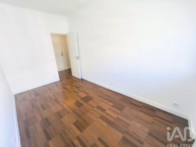 Apartamento T3 para Venda em Avenidas Novas Foto 8