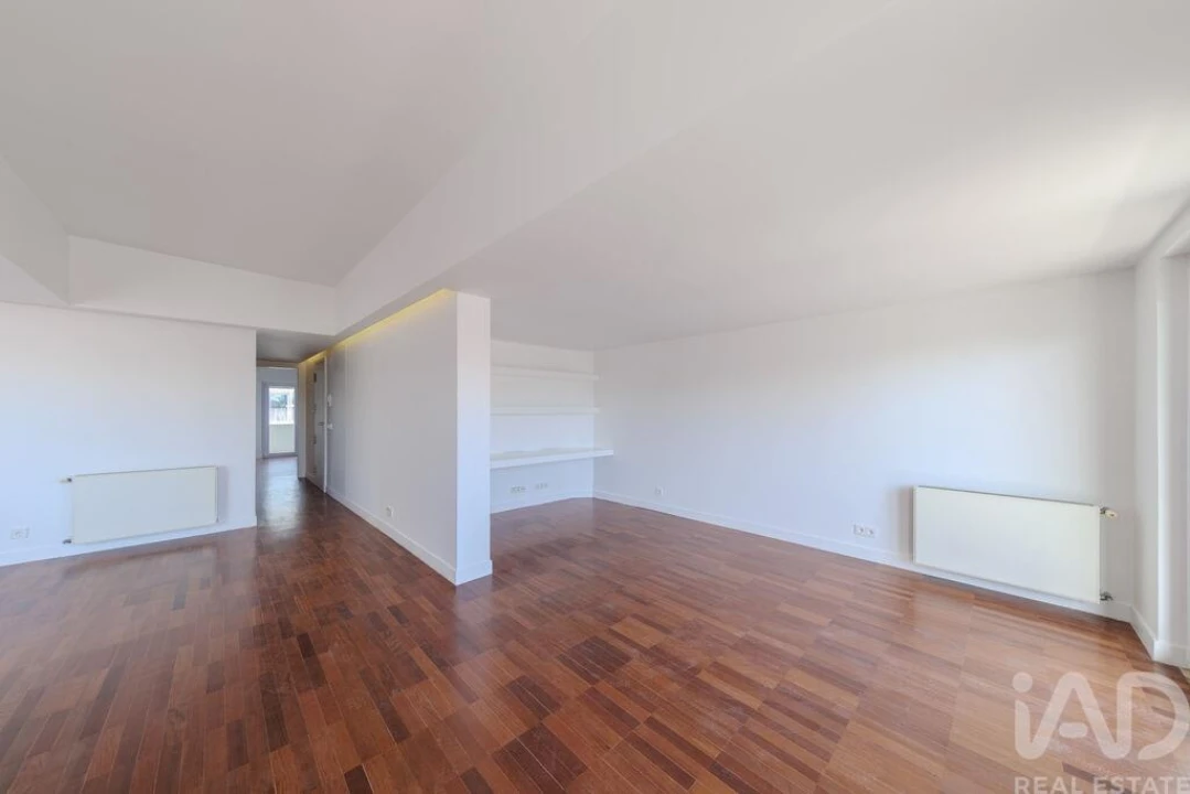 Apartamento T3 para Venda em Avenidas Novas Foto 3