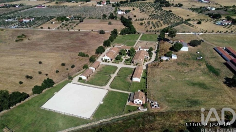 Quinta para Venda em Viana do Alentejo