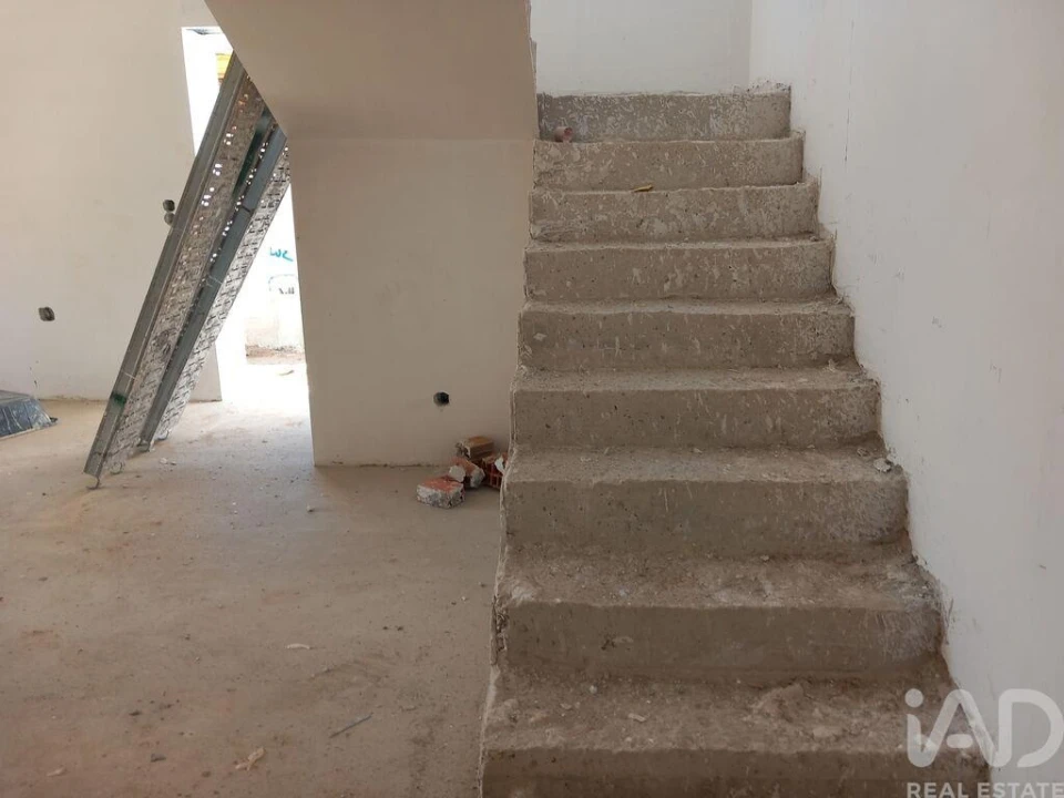 Moradia T4 para Venda em Fernao Ferro Foto 12