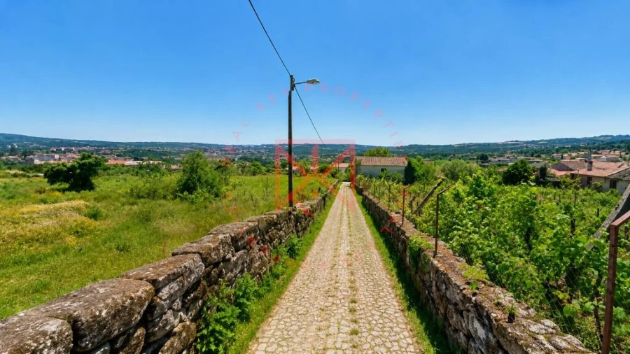 Terreno para Venda em Vila Marim Foto 2