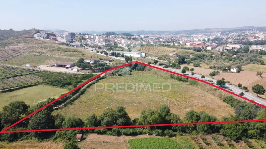 Terreno para Venda em Mirandela Foto 7