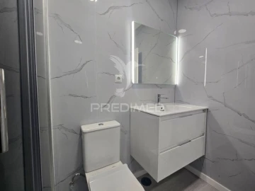 Apartamento T2 para Venda em Oeiras e São Julião da Barra, Paço de Arcos e Caxias