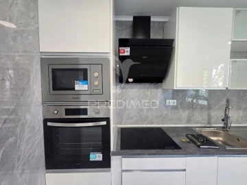 Apartamento T2 para Venda em Oeiras e São Julião da Barra, Paço de Arcos e Caxias