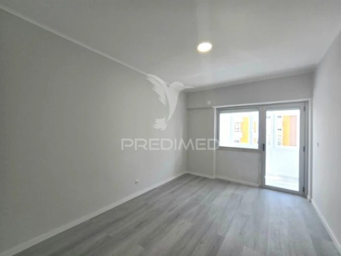 Apartamento T2 para Venda em Oeiras e São Julião da Barra, Paço de Arcos e Caxias Foto 11