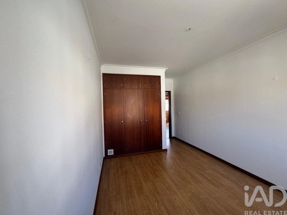 Moradia T3 para Venda em Alfeizerão Foto 20