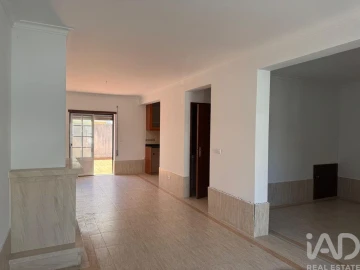 Moradia T3 para Venda em Alfeizerão