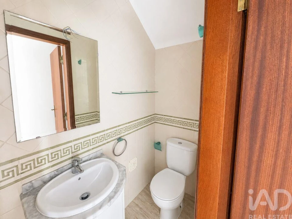 Moradia T3 para Venda em Alfeizerão Foto 9