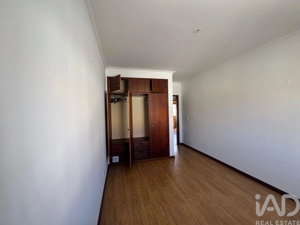 Moradia T3 para Venda em Alfeizerão Foto 21