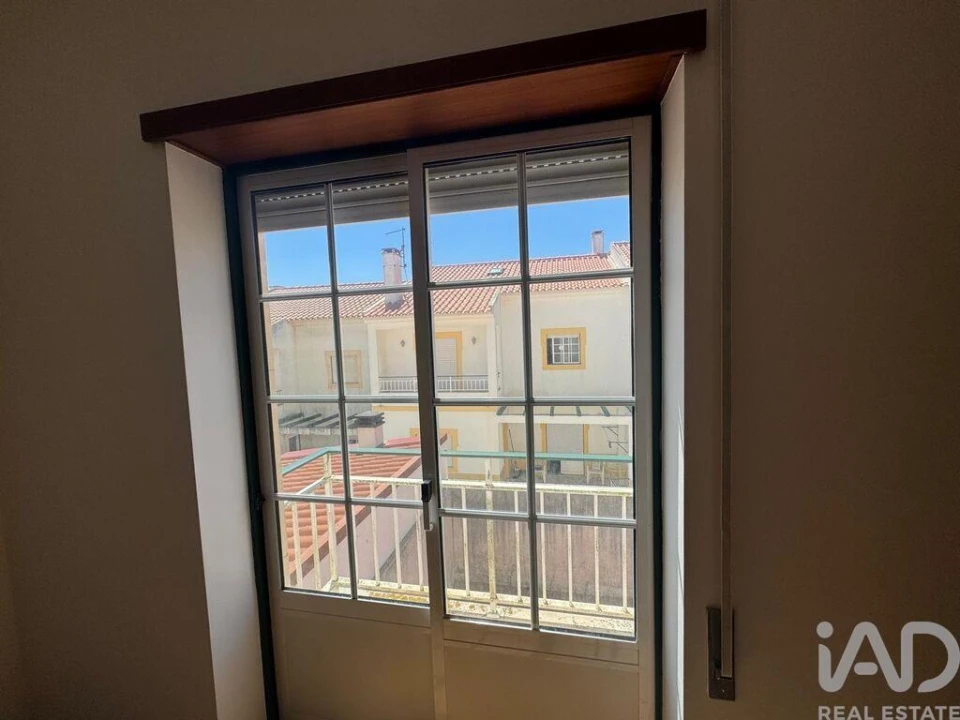 Moradia T3 para Venda em Alfeizerão Foto 26