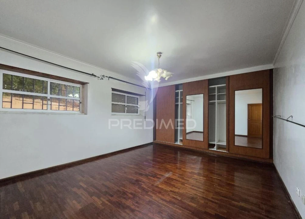 Apartamento T2 para Venda em Algueirão-Mem Martins Foto 14