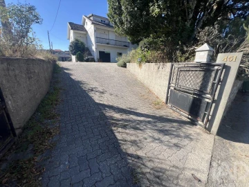 Moradia T4 para Venda em Tonda