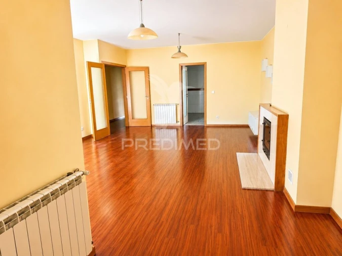 Apartamento T3 para Venda em Vila Verde e Barbudo Foto 10