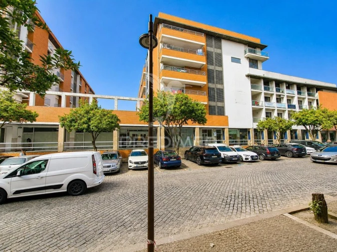 Apartamento T3 para Venda em Vila Verde e Barbudo Foto 2
