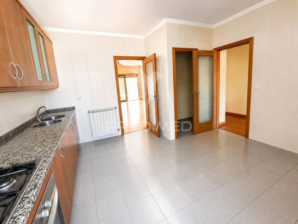 Apartamento T3 para Venda em Vila Verde e Barbudo Foto 17