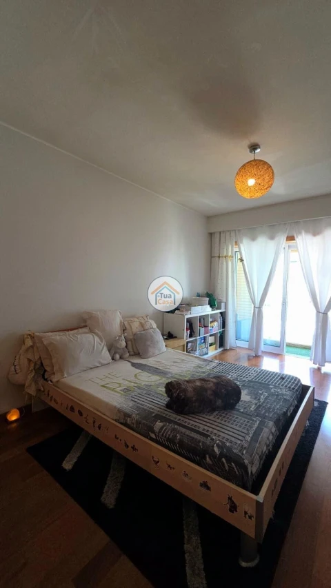 Apartamento T2 para Venda em Arcozelo