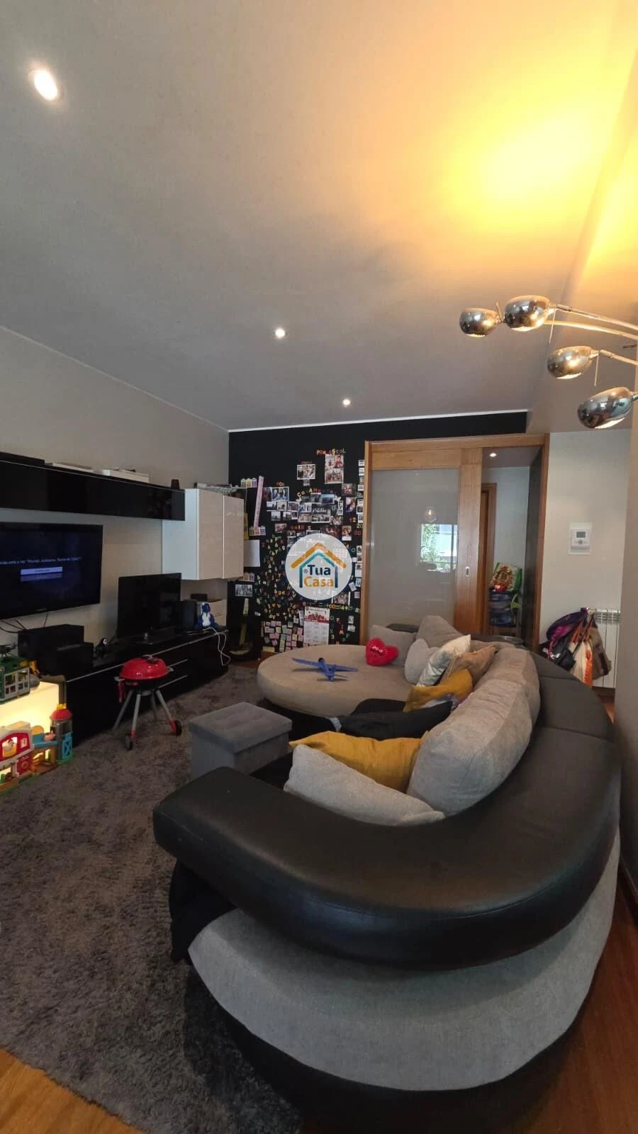 Apartamento T2 para Venda em Arcozelo Foto 13
