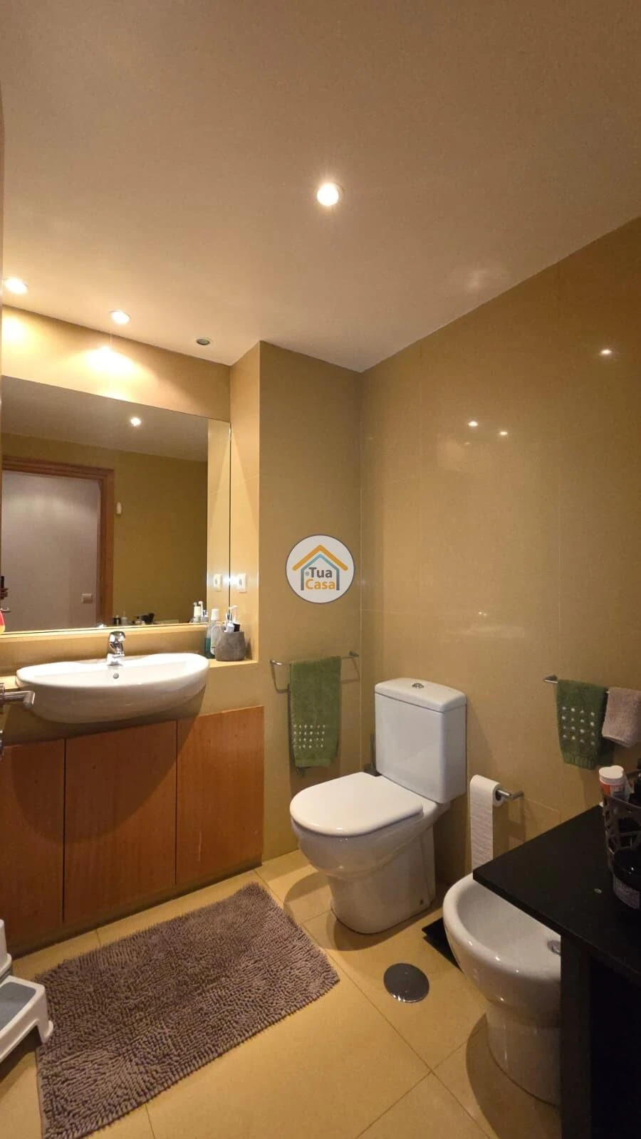 Apartamento T2 para Venda em Arcozelo Foto 21