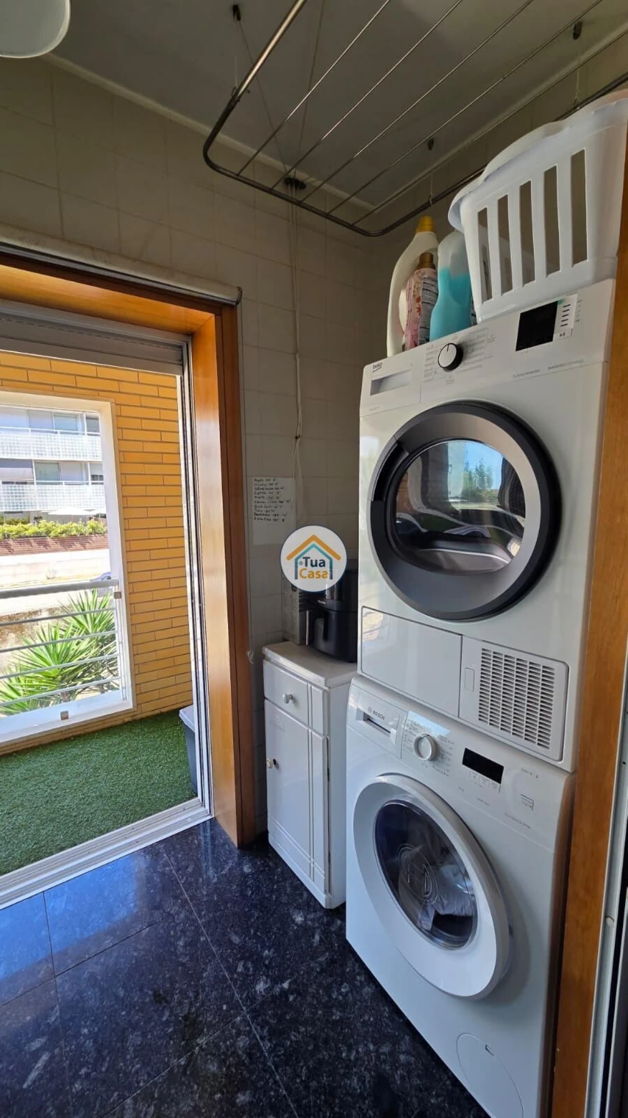 Apartamento T2 para Venda em Arcozelo Foto 30