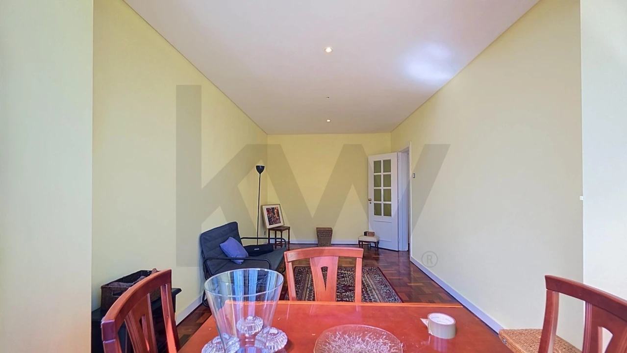 Apartamento T3 para Arrendamento em Carnaxide e Queijas Foto 2