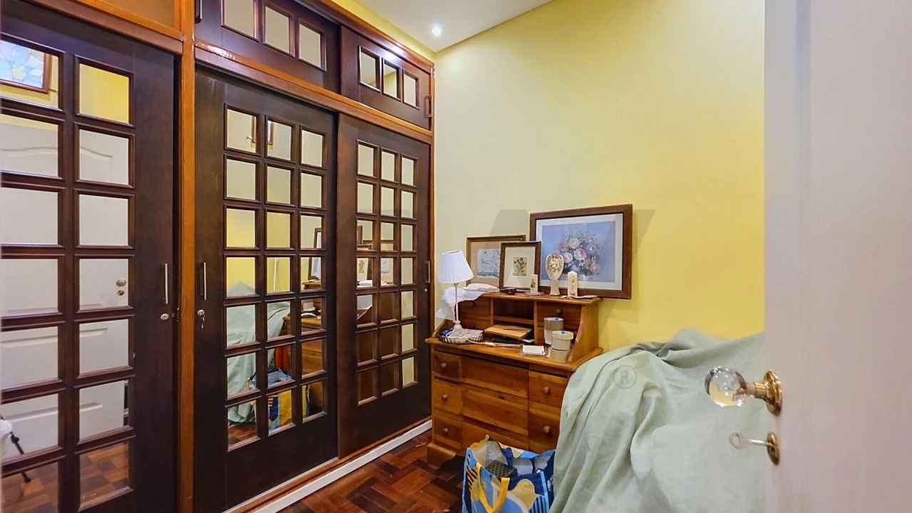 Apartamento T3 para Arrendamento em Carnaxide e Queijas Foto 18