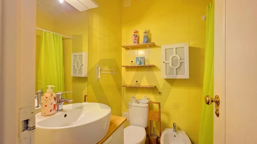 Apartamento T3 para Arrendamento em Carnaxide e Queijas Foto 17