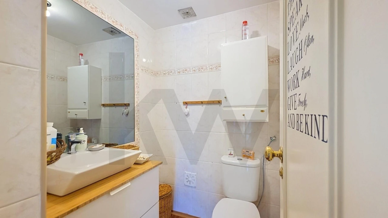 Apartamento T3 para Arrendamento em Carnaxide e Queijas Foto 16