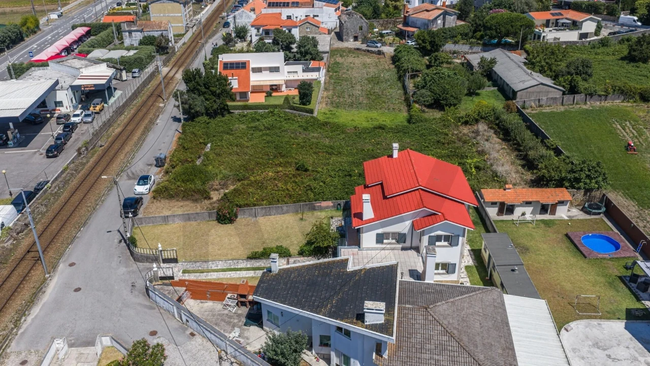 Moradia T4 para Venda em Afife Foto 35