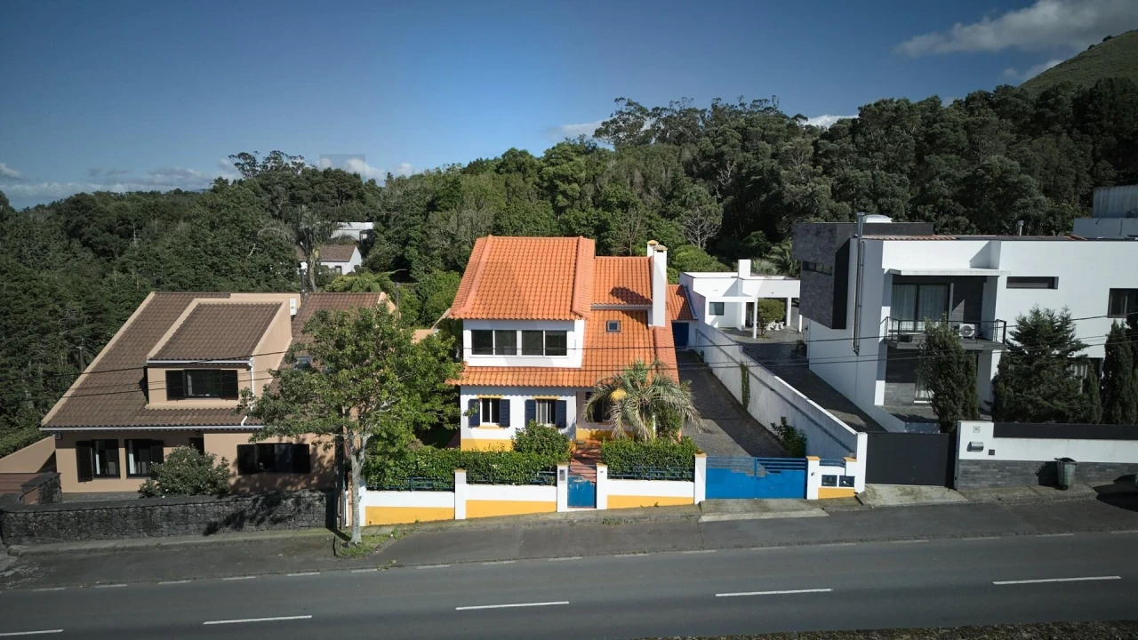 Moradia T3 para Venda em São Vicente Ferreira Foto 30